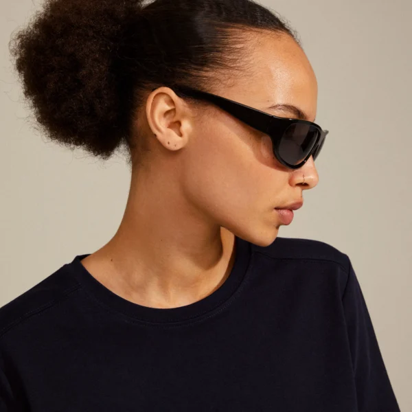 ELEGANTE Rectanglular Sunglasses for Women Retro Driving Sunlgasses Vintage Fashion Narrow Square Frame UV400 Protection - Image 3